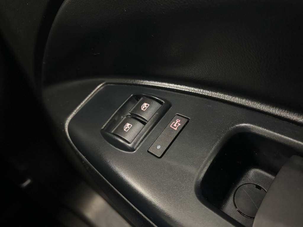 Used Vauxhall Combo 2018 for sale - 76376036: Photo 18