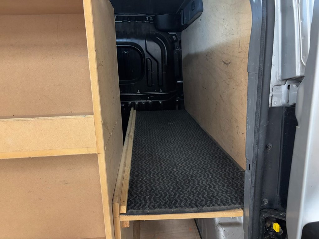 Used Vauxhall Combo 2018 for sale - 76376036: Photo 23
