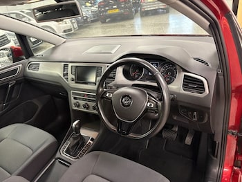 Used Volkswagen Golf SV 2015 for sale - 78896603: Photo
