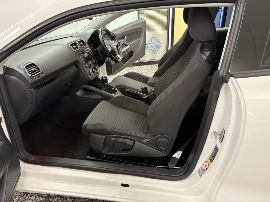 Used Volkswagen Scirocco 2013 for sale - 77226790: Photo 17