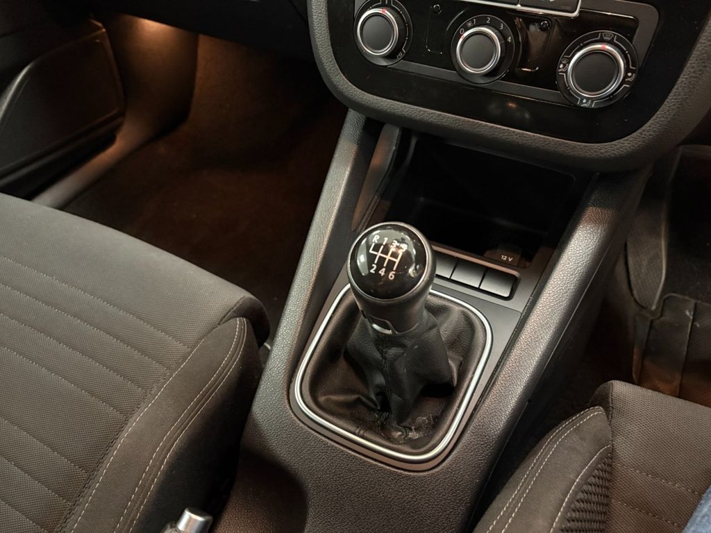 Used Volkswagen Scirocco 2013 for sale - 77226790: Photo 23