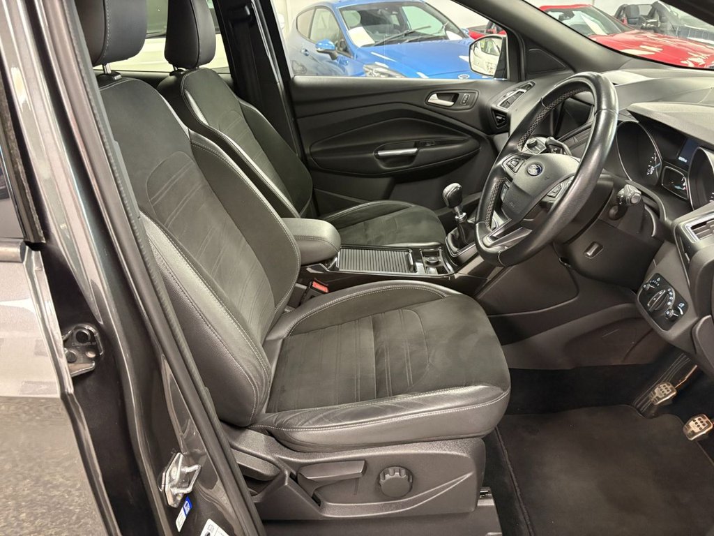 Used Ford Kuga 2017 for sale - 77935992: Photo 19