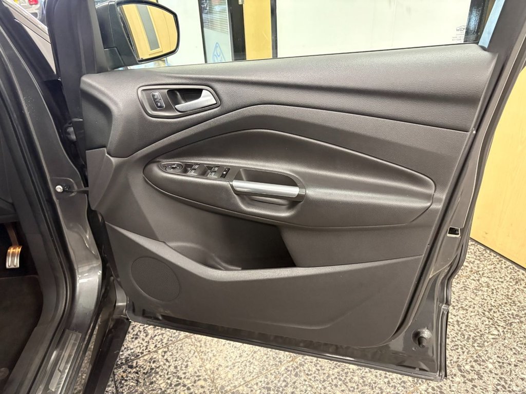 Used Ford Kuga 2017 for sale - 77935992: Photo 22