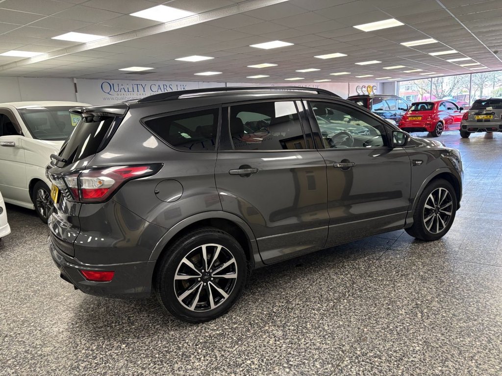 Used Ford Kuga 2017 for sale - 77935992: Photo 9