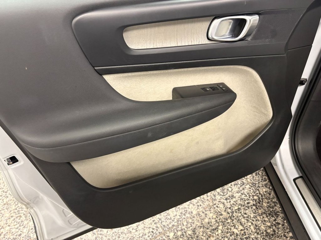 Used Volvo XC40 2019 for sale - 76820561: Photo 29