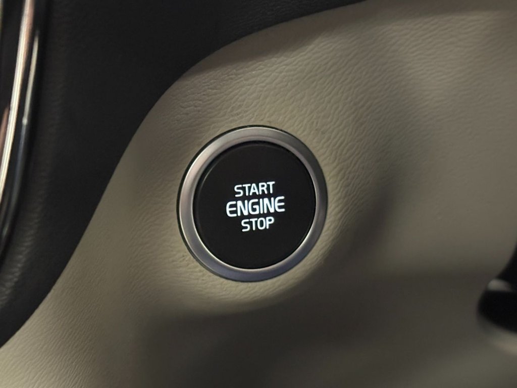 Used Volvo XC40 2019 for sale - 76820561: Photo 40