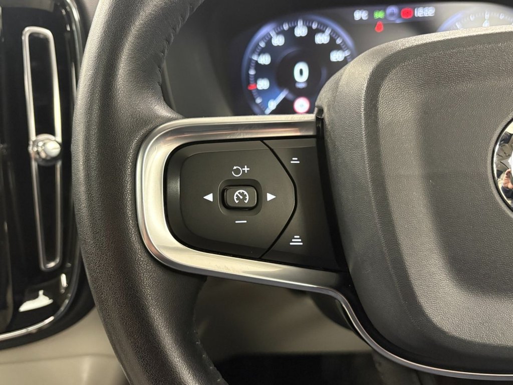 Used Volvo XC40 2019 for sale - 76820561: Photo 41