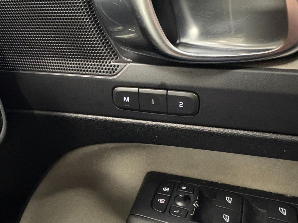 Used Volvo XC40 2019 for sale - 76820561: Photo 45