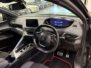 Used Peugeot 5008 2023 for sale - 79675470: Photo