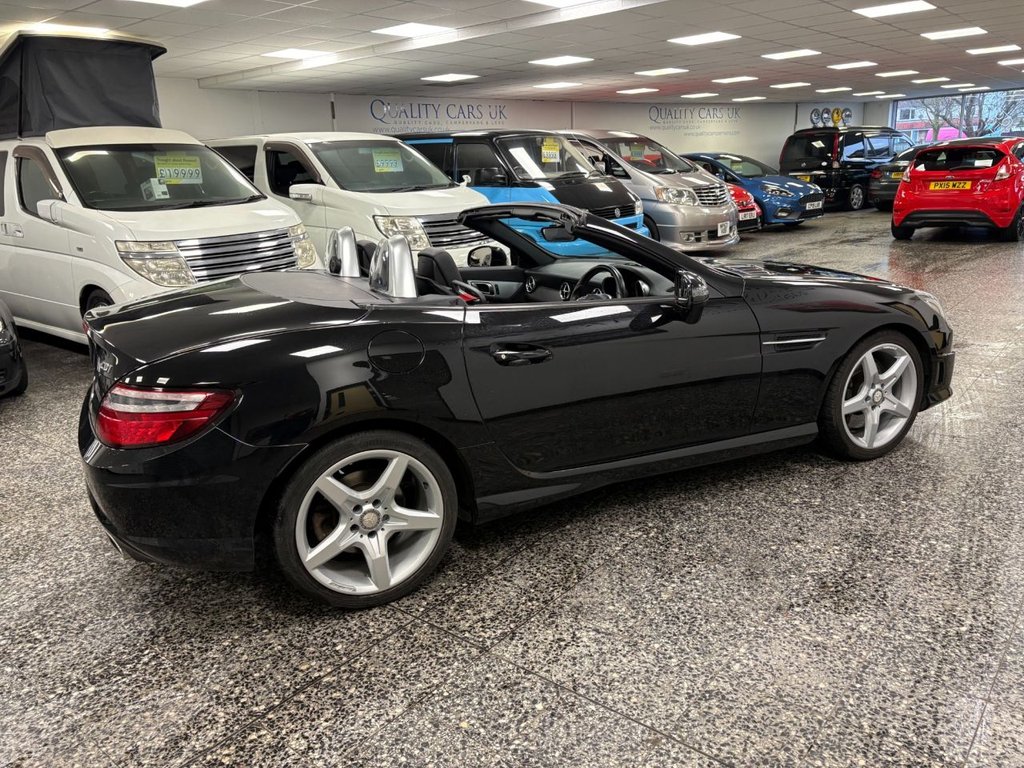 Used Mercedes-Benz SLK 2014 for sale - 77890976: Photo 11
