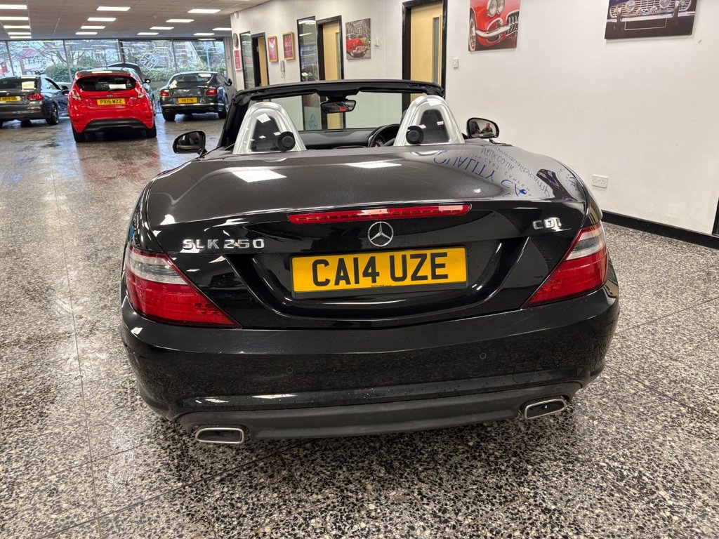 Used Mercedes-Benz SLK 2014 for sale - 77890976: Photo 15