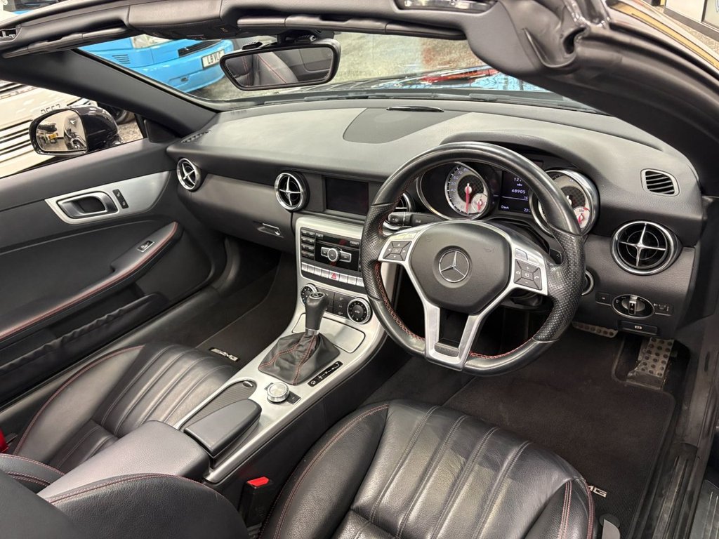 Used Mercedes-Benz SLK 2014 for sale - 77890976: Photo 2