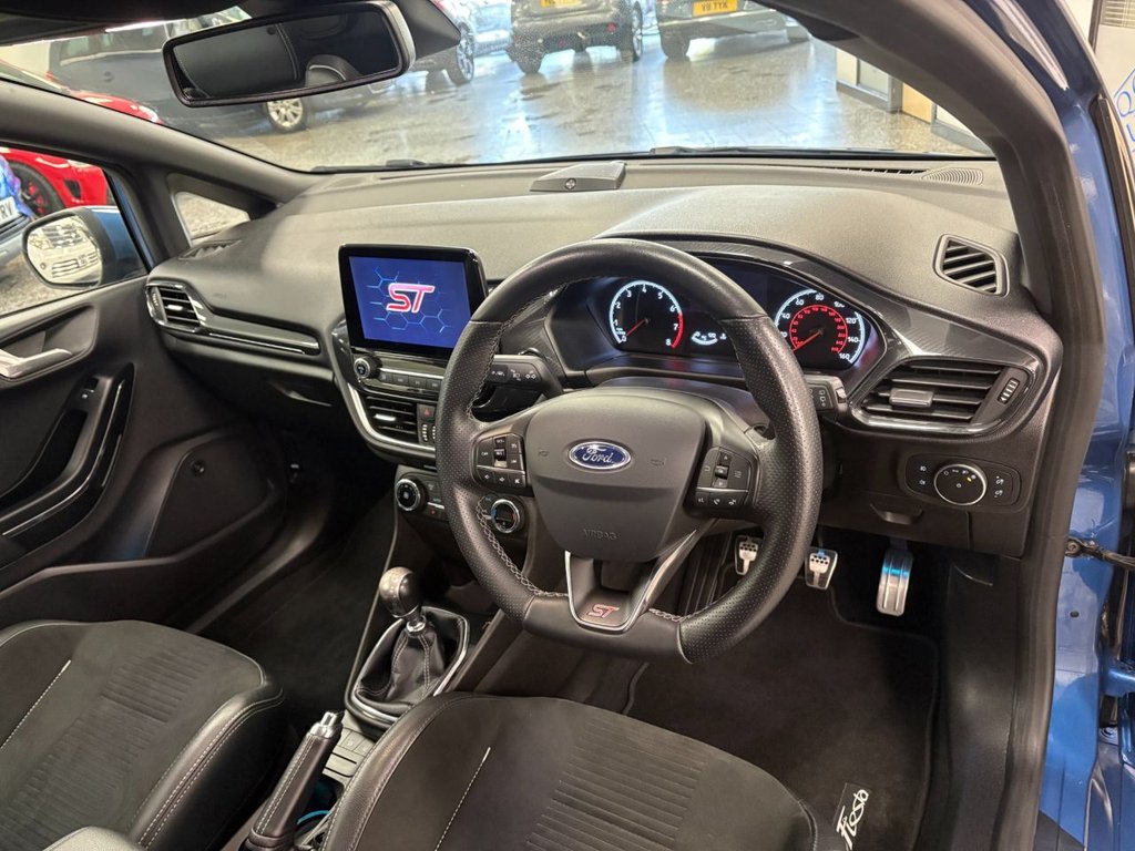 Used Ford Fiesta 2019 for sale - 77642733: Photo 2