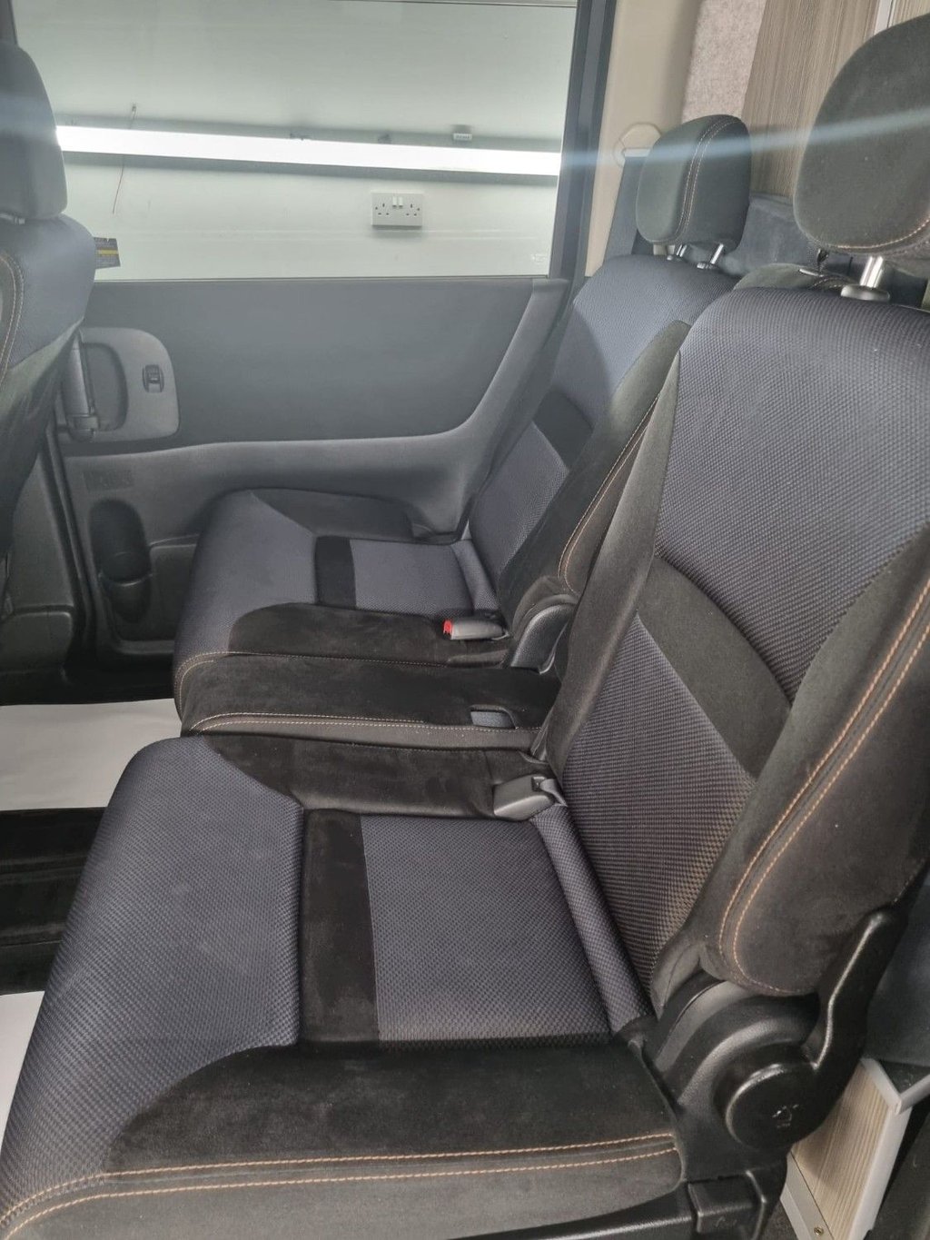 Used Nissan Serena 2008 for sale - 74784139: Photo 20