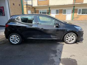 Used Renault Clio 2017 for sale - 74784136: Photo