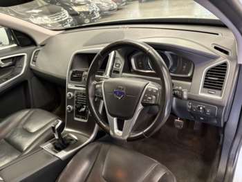 Used Volvo XC60 2015 for sale - 74820206: Photo