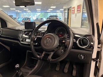 Used Volkswagen up! 2013 for sale - 76345692: Photo