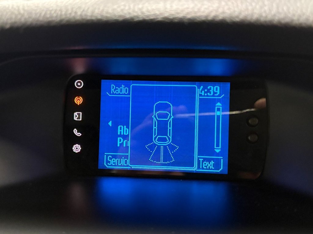 Used Ford Focus 2011 for sale - 76106263: Photo 18