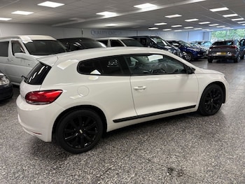 Used Volkswagen Scirocco 2013 for sale - 75947898: Photo