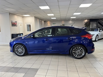 Used Ford Focus 2017 for sale - 78940284: Photo