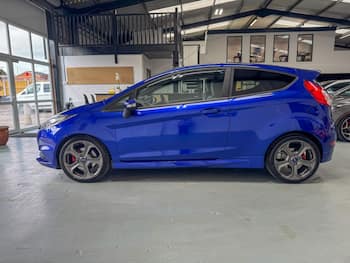 Used Ford Fiesta 2016 for sale - 79663792: Photo