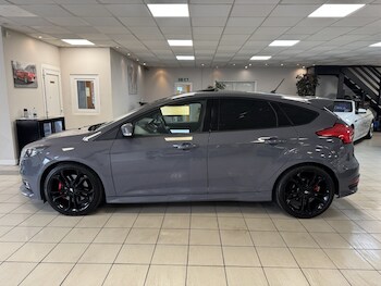 Used Ford Focus 2017 for sale - 78647122: Photo