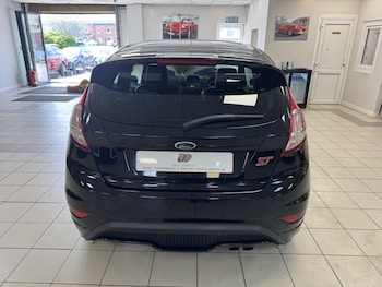 Used Ford Fiesta 2016 for sale - 78225719: Photo