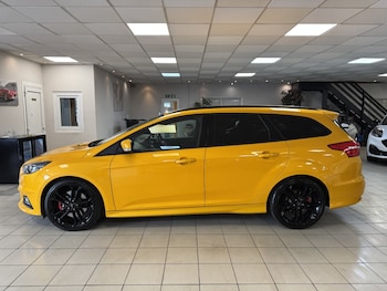 Used Ford Focus 2017 for sale - 78642210: Photo