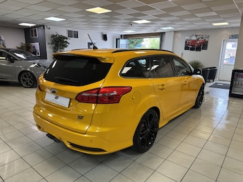 Used Ford Focus 2017 for sale - 78642210: Photo