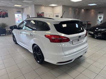 Used Ford Focus 2017 for sale - 78746718: Photo