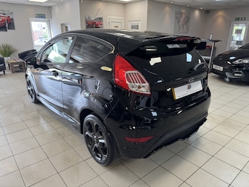 Used Ford Fiesta 2017 for sale - 78526944: Photo