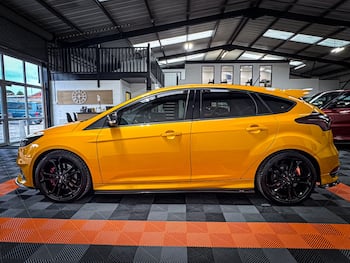 Used Ford Focus 2017 for sale - 79806335: Photo