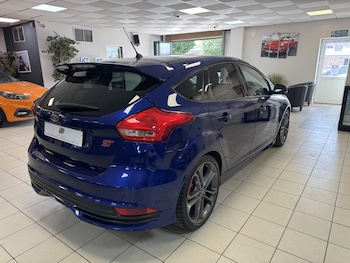 Used Ford Focus 2015 for sale - 79100166: Photo