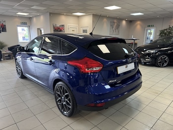 Used Ford Focus 2015 for sale - 78580008: Photo