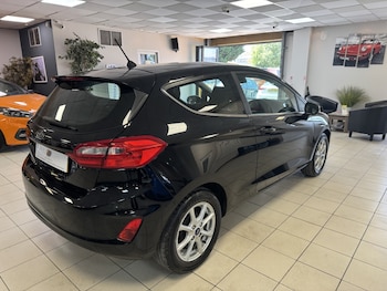 Used Ford Fiesta 2018 for sale - 79198648: Photo