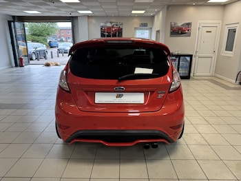 Used Ford Fiesta 2016 for sale - 78770547: Photo