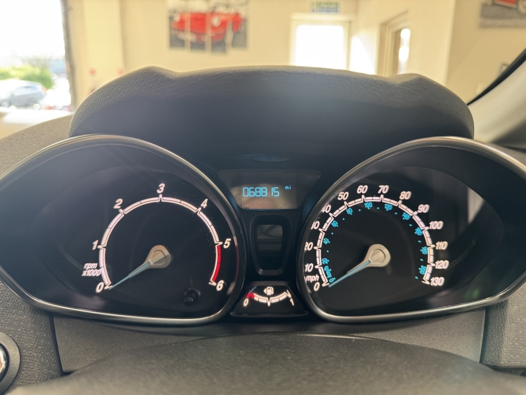 Used Ford Fiesta 2015 for sale - 78084691: Photo 24