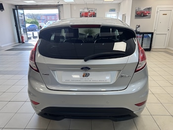 Used Ford Fiesta 2015 for sale - 78084691: Photo