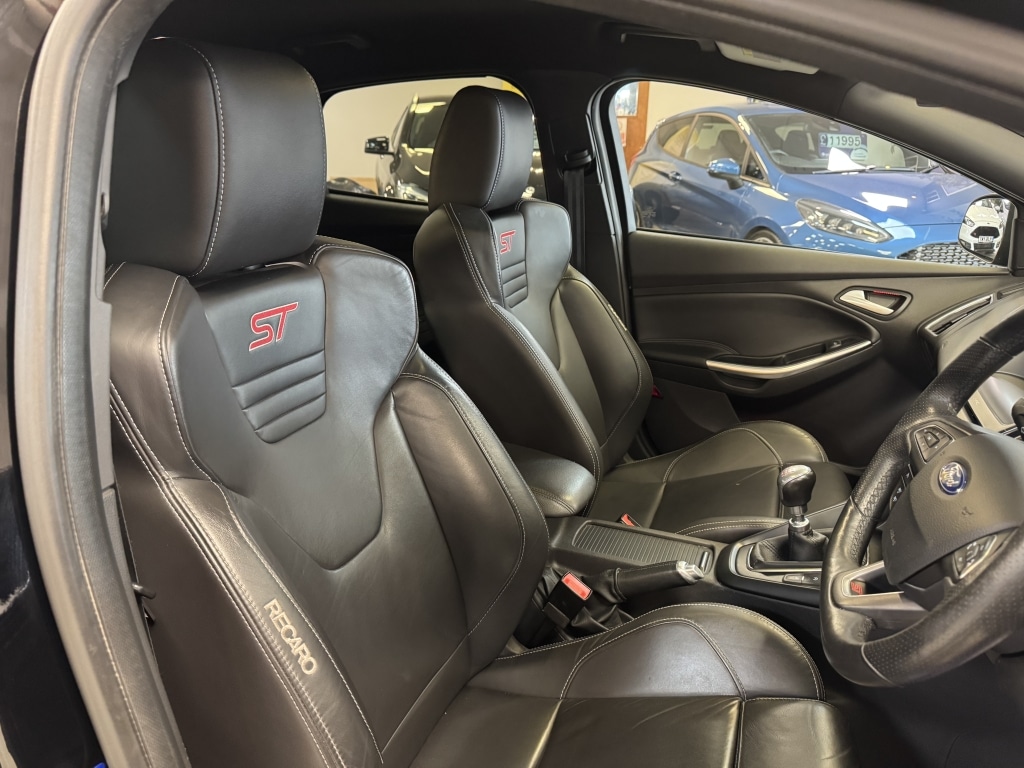 Used Ford Focus 2017 for sale - 78179039: Photo 17