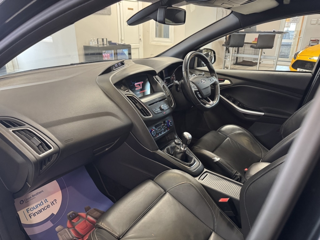 Used Ford Focus 2017 for sale - 78179039: Photo 20