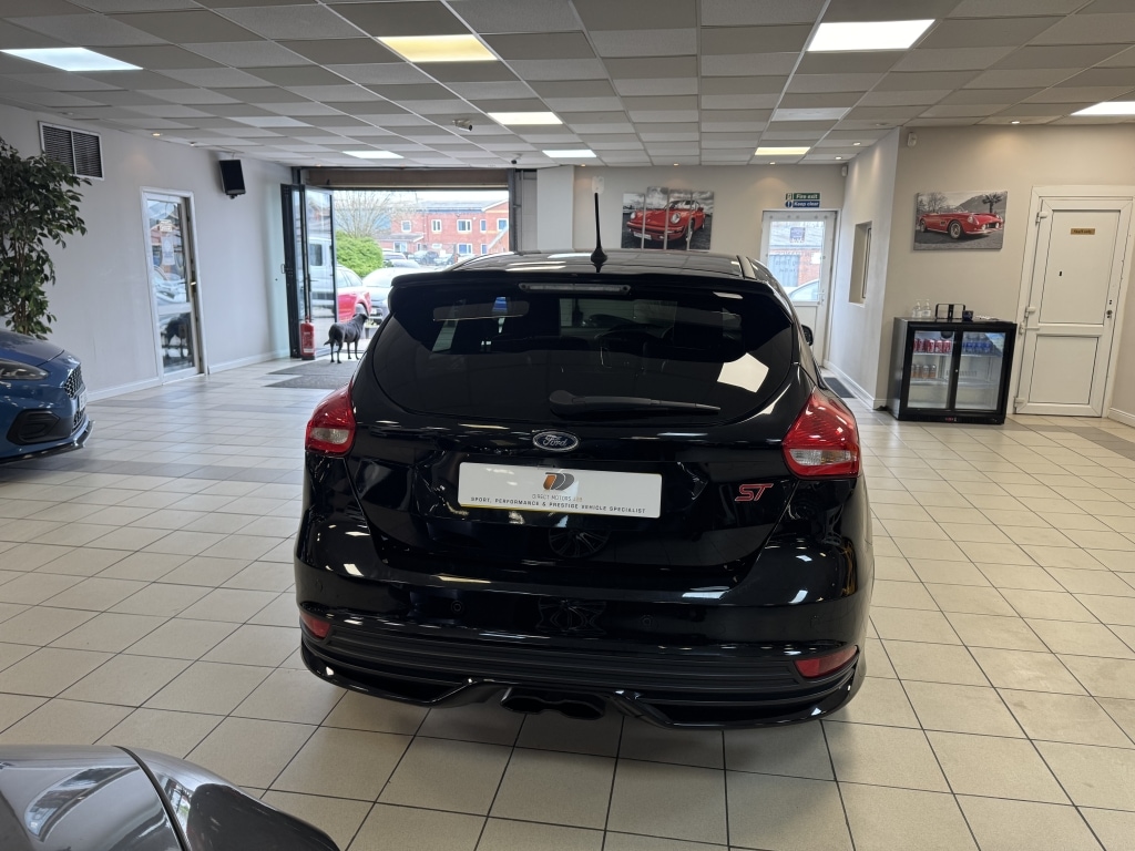 Used Ford Focus 2017 for sale - 78179039: Photo 4