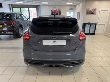 Used Ford Focus 2018 for sale - 79091640: Photo