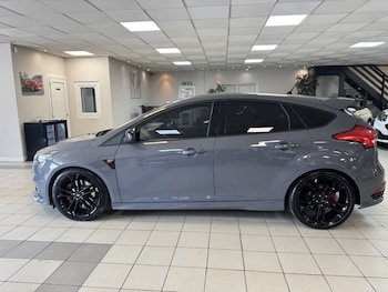 Used Ford Focus 2017 for sale - 78723303: Photo