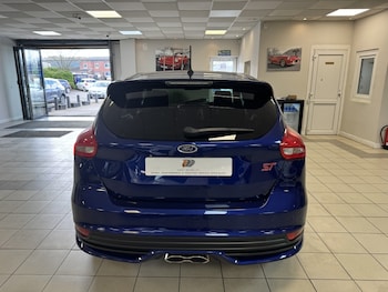 Used Ford Focus 2017 for sale - 77998819: Photo