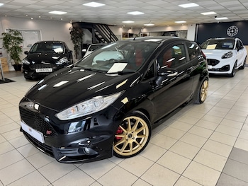 Used Ford Fiesta 2015 for sale - 78502875: Photo