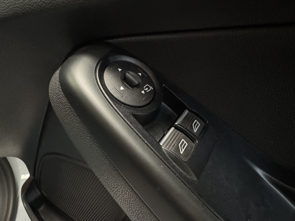 Used Ford Fiesta 2016 for sale - 77998828: Photo 25