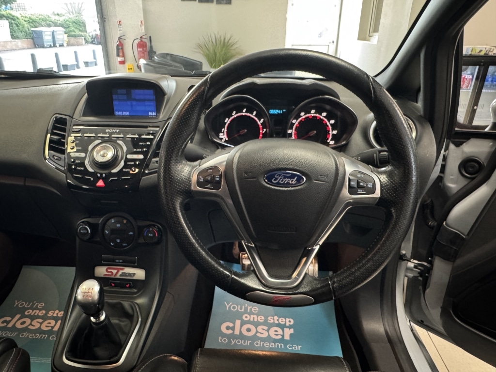 Used Ford Fiesta 2016 for sale - 77998828: Photo 28