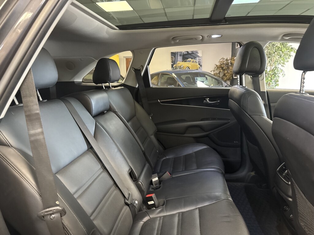 Used Kia Sorento 2016 for sale - 78169328: Photo 18