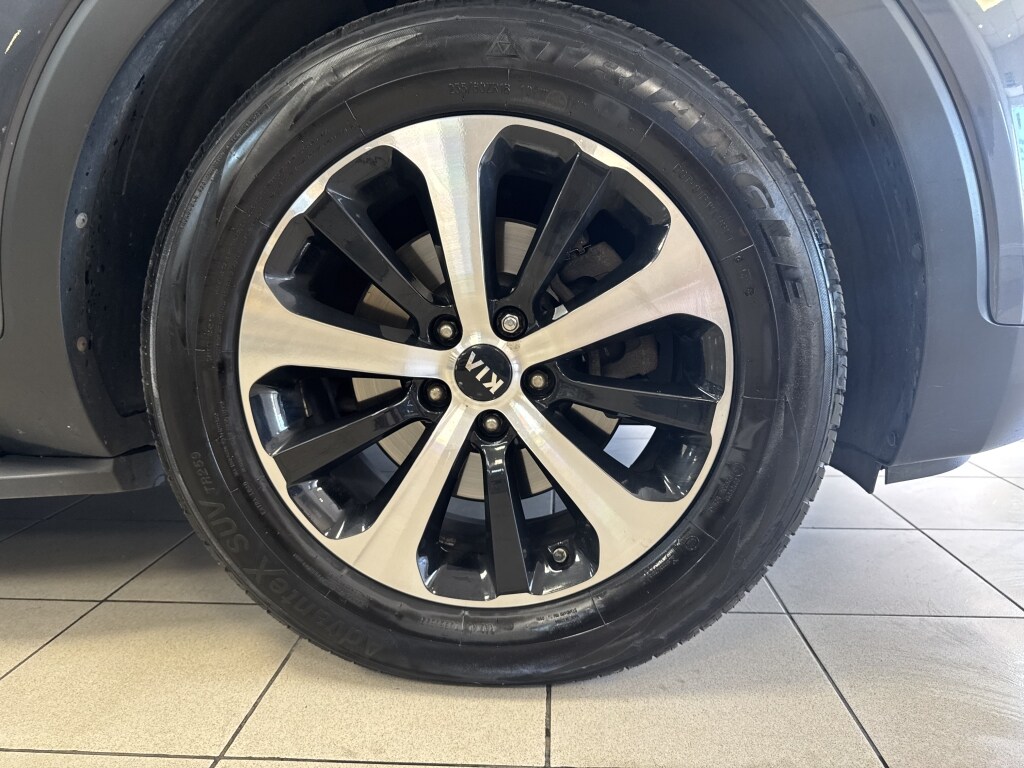 Used Kia Sorento 2016 for sale - 78169328: Photo 9