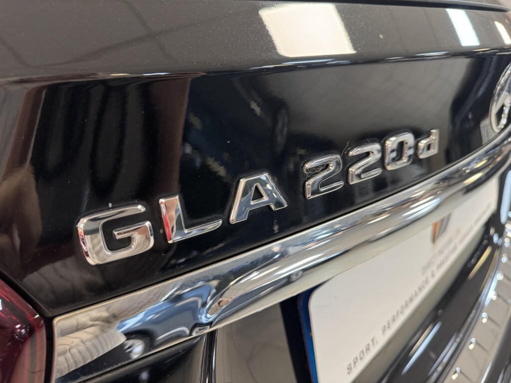 Used Mercedes-Benz GLA 2017 for sale - 77998838: Photo 19